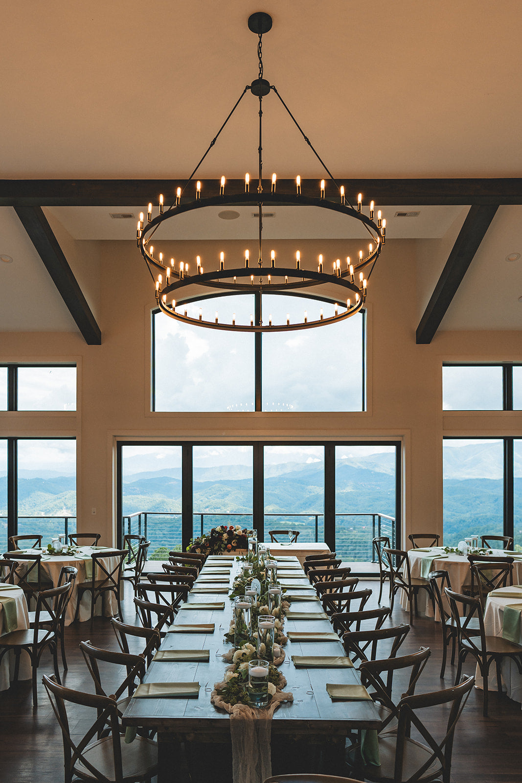 8' Farm Tables